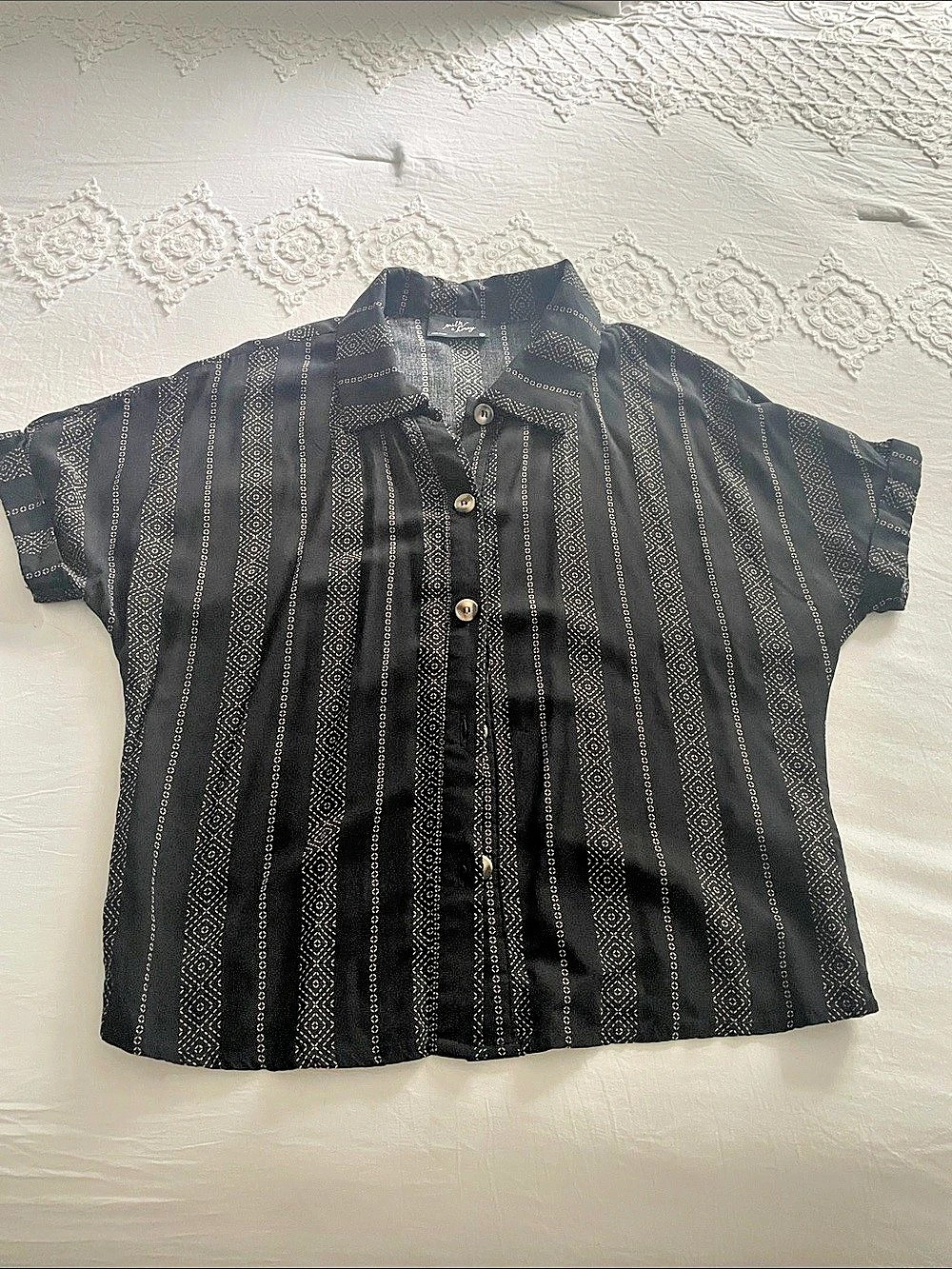 Short Sleeve Button Down in Black & Gold